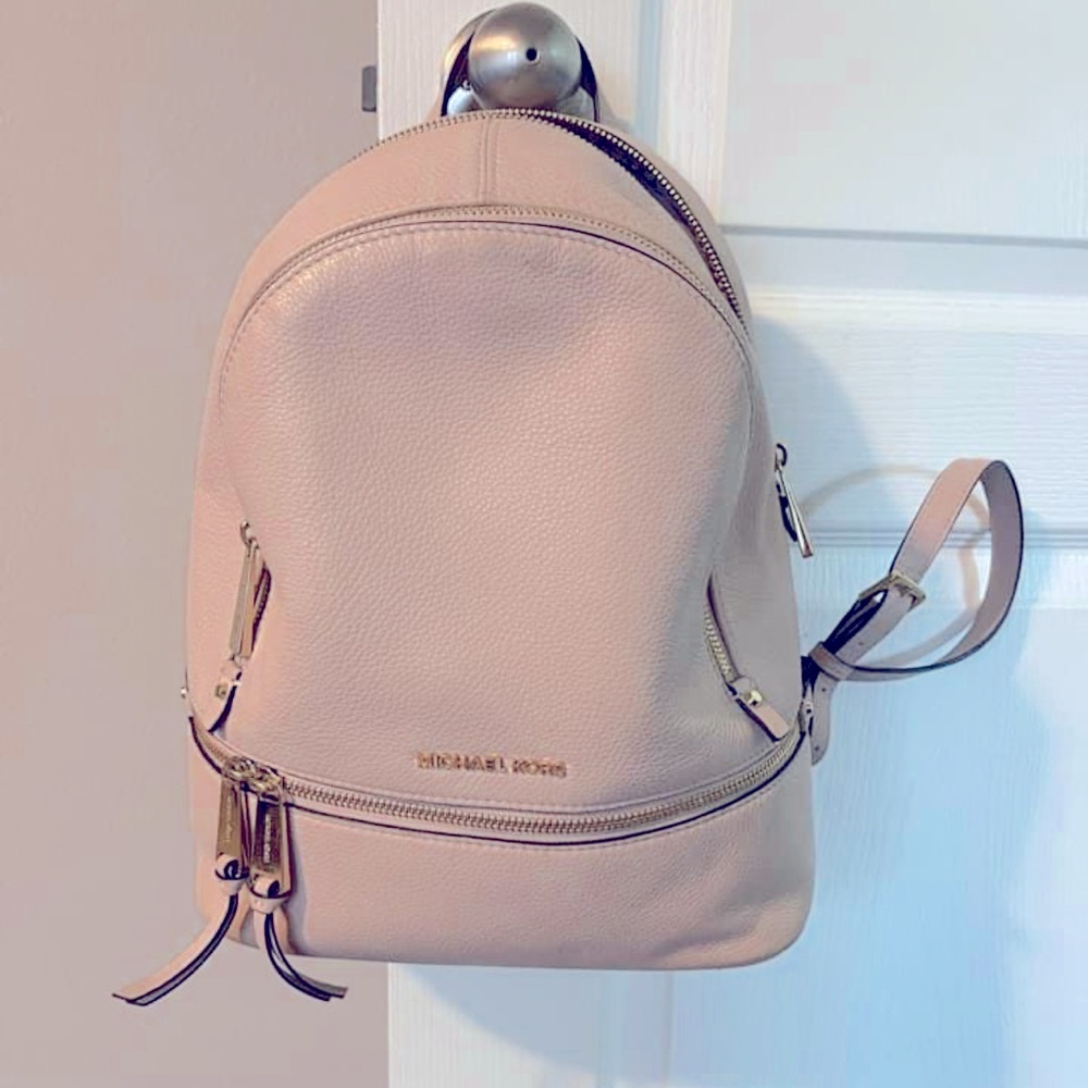 Micheal Kors medium backpack